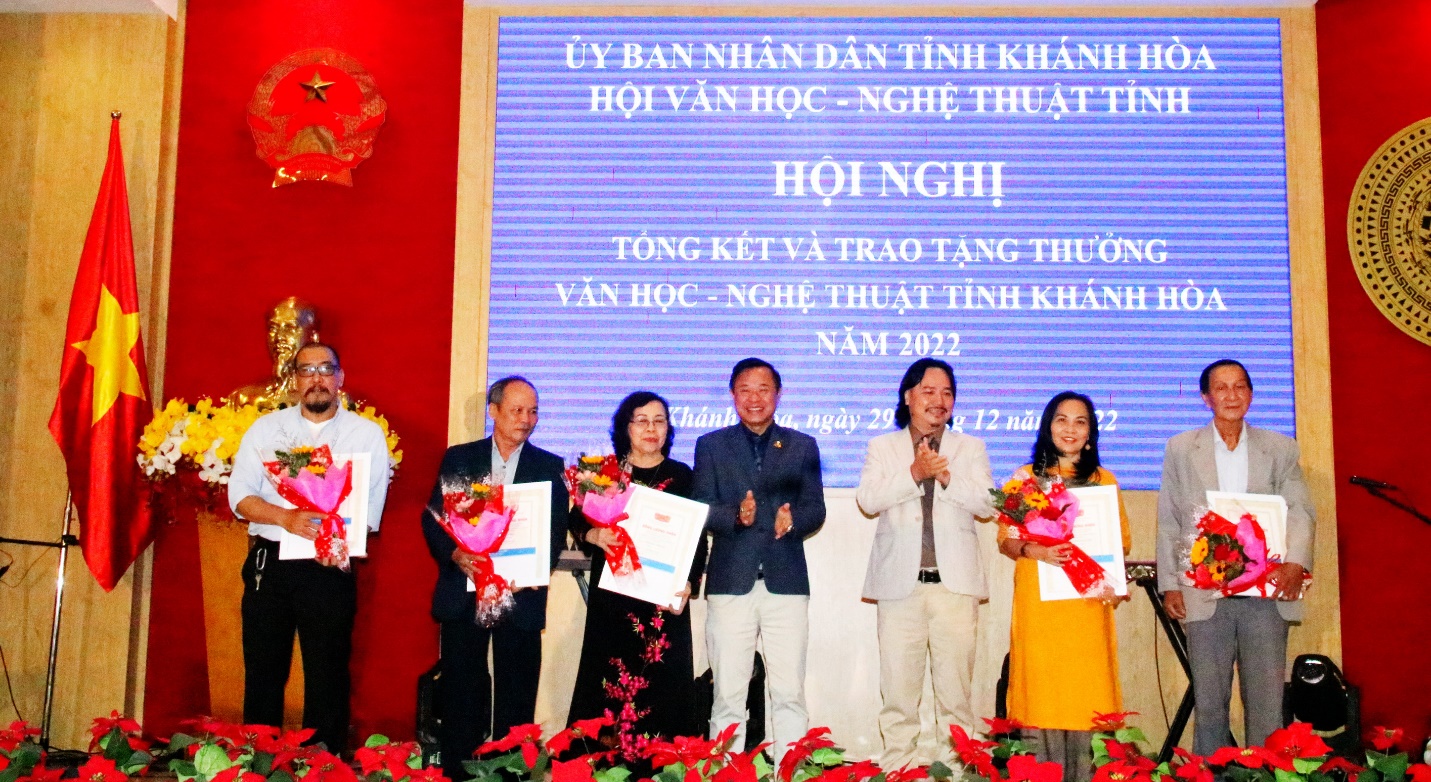 Khánh Hòa có 2 nhạc sĩ được tặng Giải thưởng Nhà nước - 3