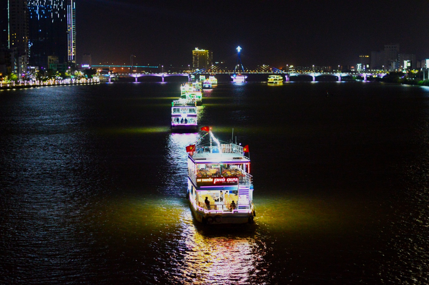 Đà Nẵng tăng cường kiểm soát vận tải hành khách đường thủy nội địa - 1
