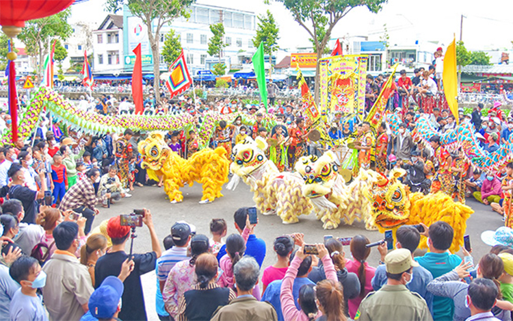 Lễ hội Nguyễn Trung Trực năm nay đặc biệt hơn mọi năm - 1