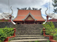 Ngôi chùa có kiến trúc độc đáo ở xứ sở sương mù