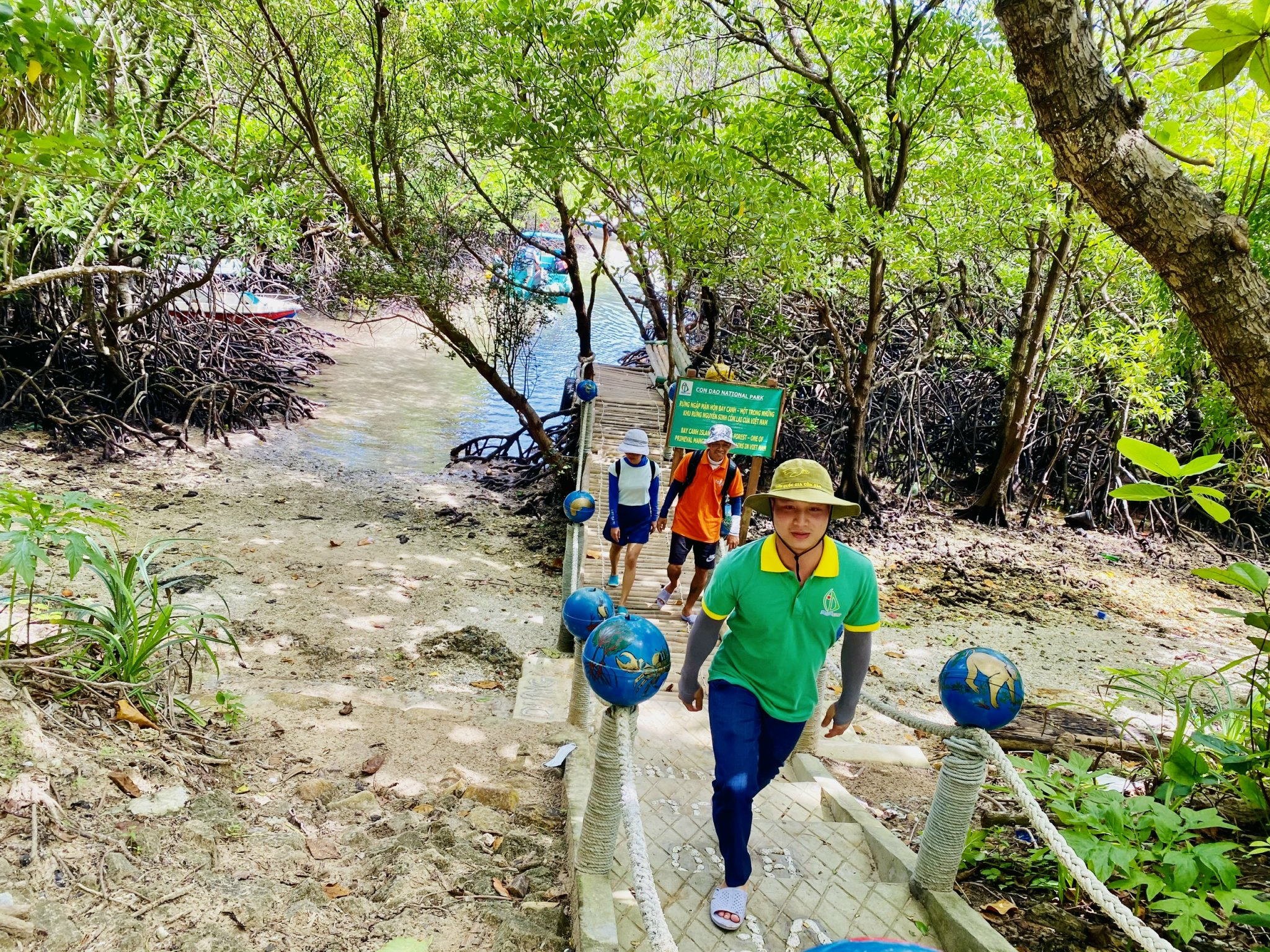 Năng lượng tái tạo cho các khu nghỉ dưỡng và khách sạn ở Côn Đảo - 1