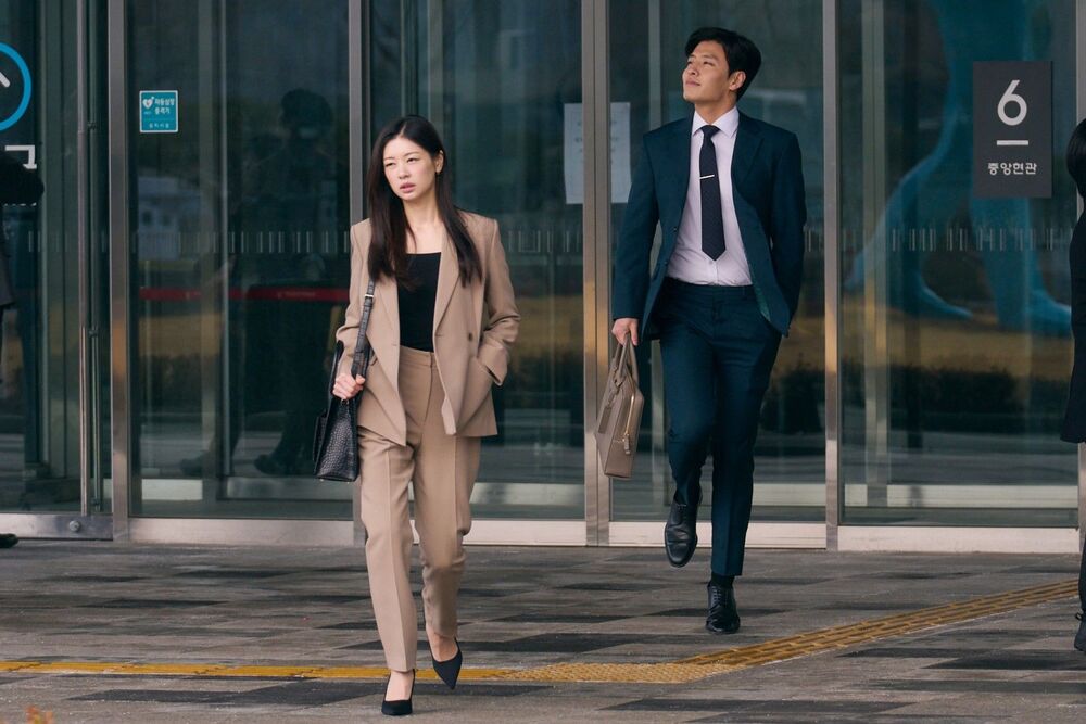 Kang Ha-neul đóng chính cùng Jung So-min trong "Yêu lại vợ ngầu", tưởng tình bể bình nhưng lại tấu hài cười bể bụng - 3