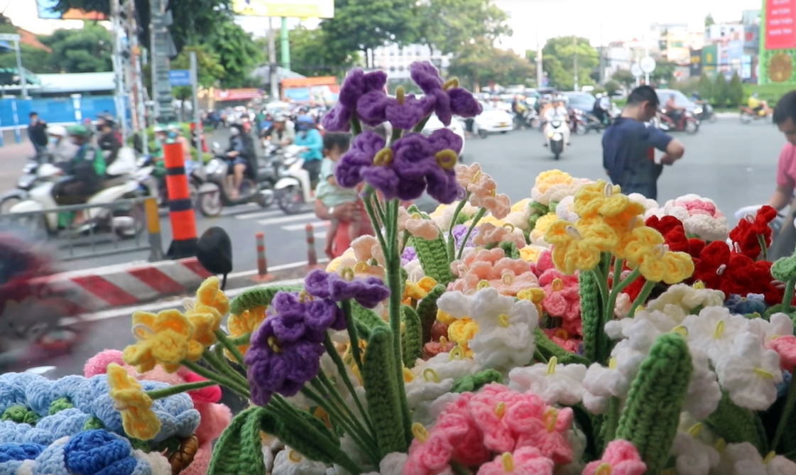 Hoa kem, hoa len... 'khoe sắc' ngày 20/10 - 3