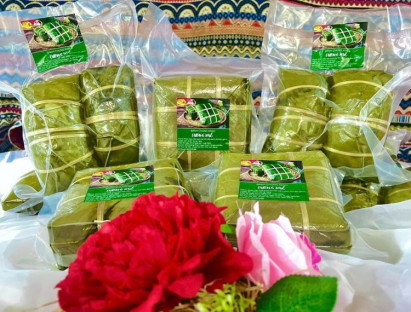 Ăn gì - Bánh chưng xanh Nếp Quýt - Tinh hoa ẩm thực Việt Nam