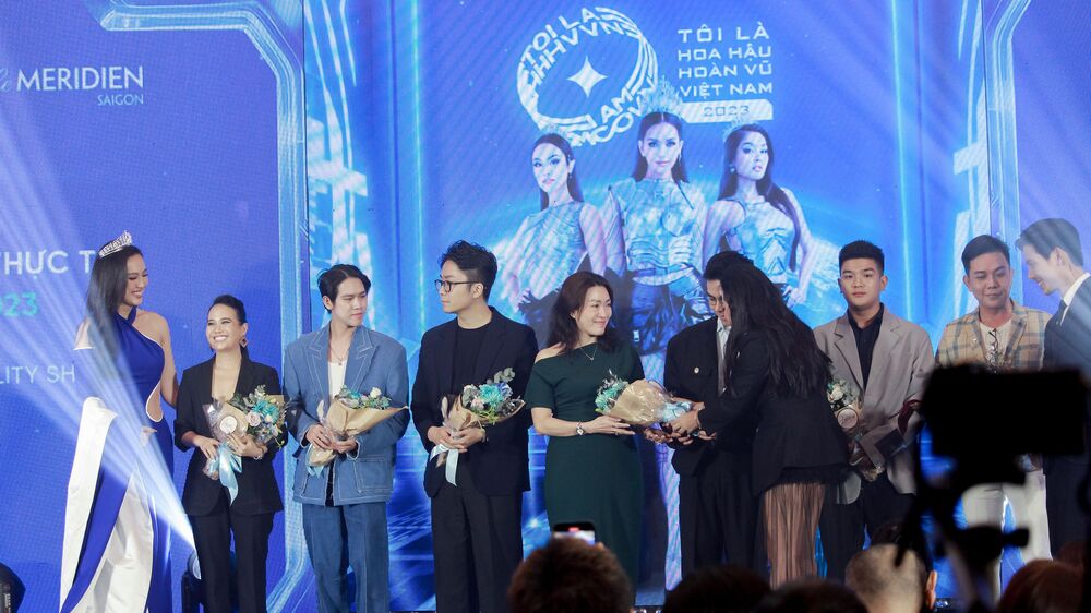 Hoa hậu Hoàn vũ Việt Nam 2023 vinh danh nhà tài trợ vali chính thức SAKOS - 2