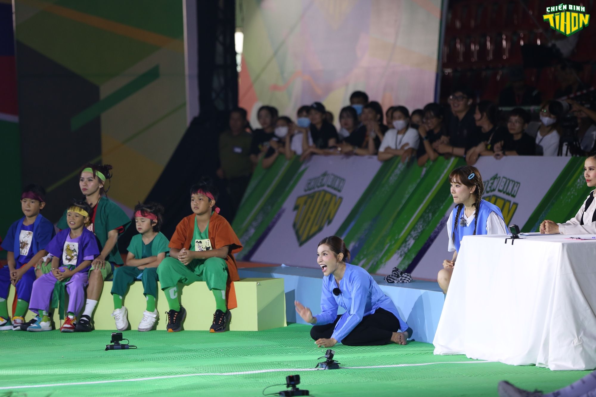 Khả Như "say nắng" kiện tướng võ thuật điển trai, bị Puka "cà khịa chí mạng" - 3