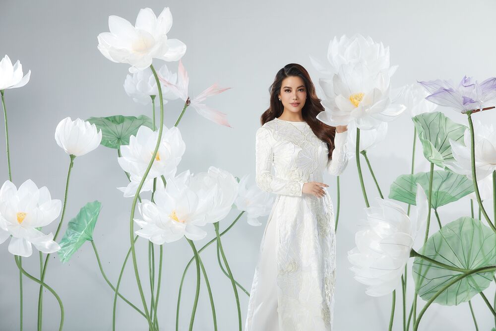 Trương Ngọc Ánh, Miss Earth 2022 duyên dáng với áo dài, chính thức khởi động Hoa hậu Trái Đất 2023 - 1