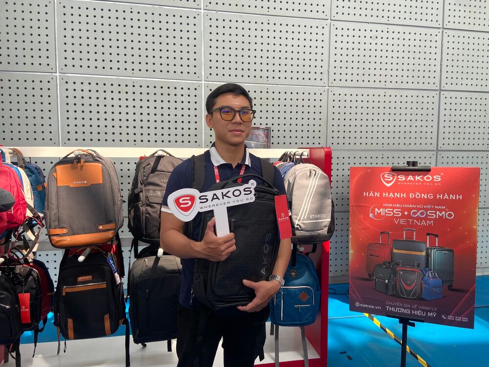 Sinh viên Đại học RMIT hào hứng trải nghiệm các sản phẩm của SAKOS - 5