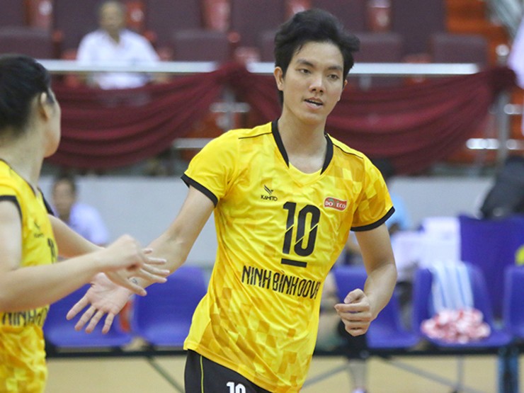 Hoa khôi bóng chuyền Kiều Trinh rộng cửa xuất ngoại, Kim Thanh có sắp giải nghệ? - 3