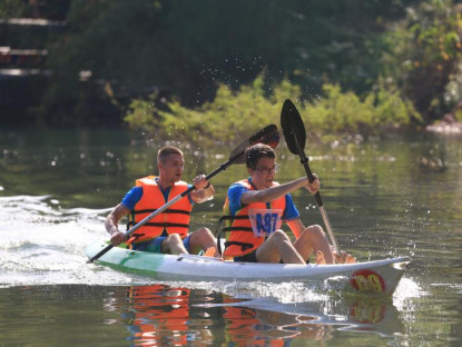 Lễ hội - Đà Bắc - Hoà Bình tổ chức giải đua kayak vinh danh Sông Đà