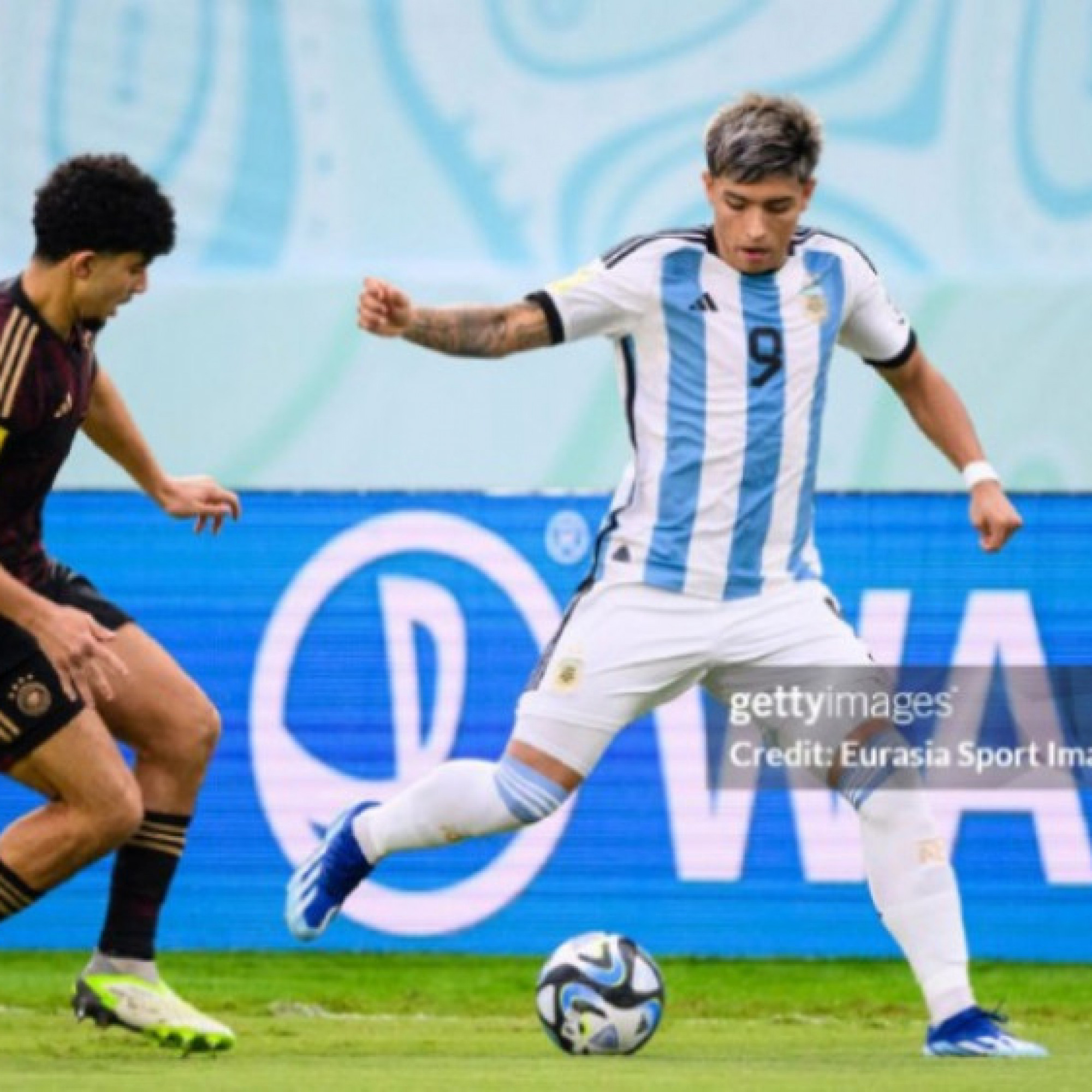  - Video bóng đá U17 Argentina - U17 Đức: Rượt đuổi 3 bàn, ngược dòng ấn tượng (Bán kết World Cup)
