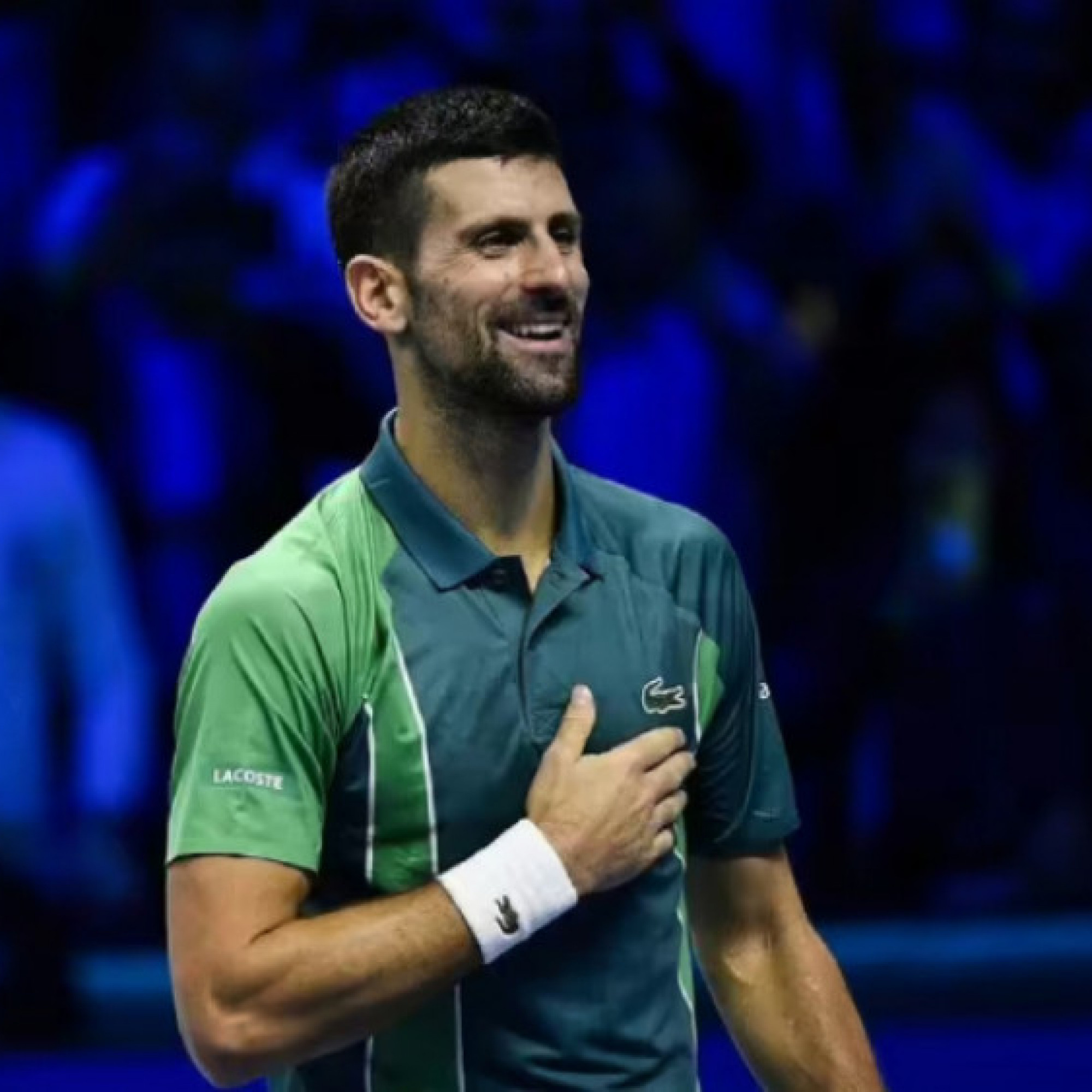 - Djokovic không cần so sánh với Nadal ở sân đất nện, mệnh danh là "Vua sư tử" tennis
