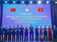 Việt Nam - Trung Quốc ký 15 thỏa thuận, hợp tác phát triển du lịch biên giới