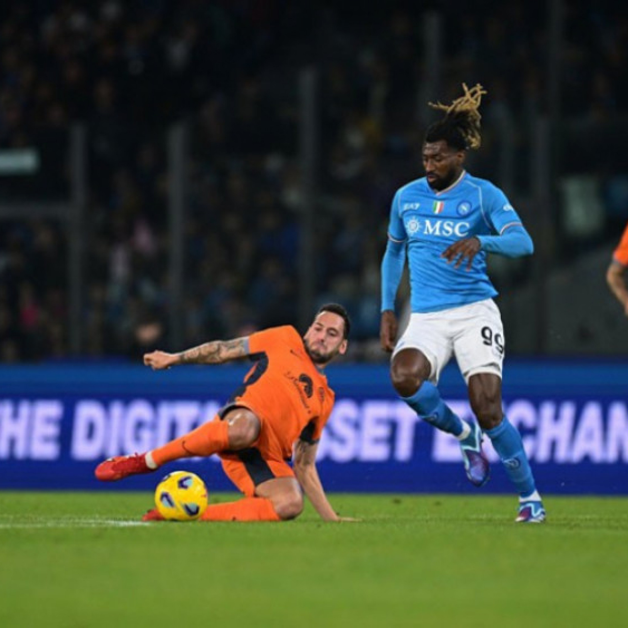  - Kết quả bóng đá Napoli - Inter Milan: Mở điểm ngỡ ngàng, đương kim vô địch sụp đổ (Serie A)