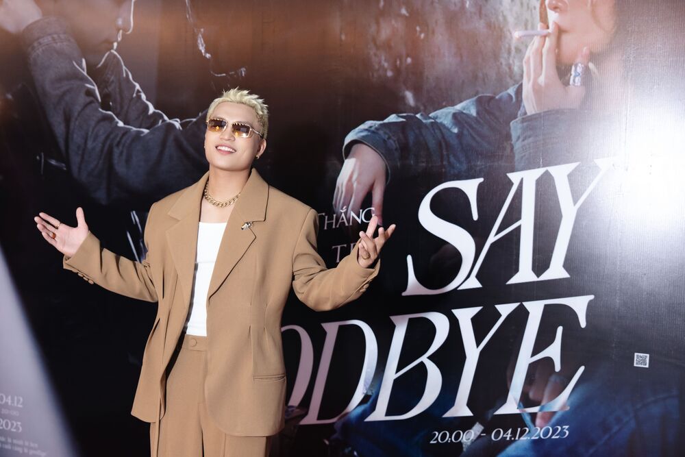 Phạm Việt Thắng tái xuất với dự án "Say Goodbye" cùng visual mướt mắt - 1