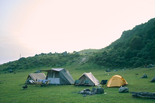 Cao nguyên xanh hút khách tới cắm trại, săn mây, ngắm sao đêm ở Bắc Giang - 6