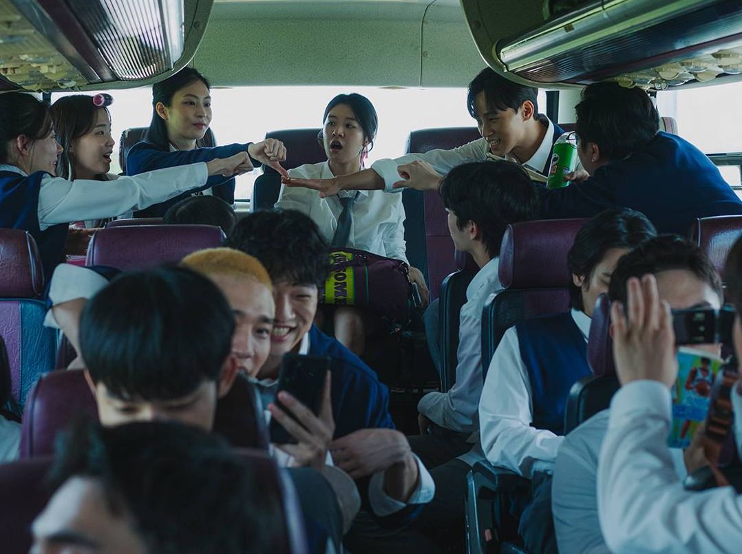 Phim học đường Hàn Quốc "Màn đêm kinh hoàng" gây sốt với chủ đề về trò chơi sinh tử - 1