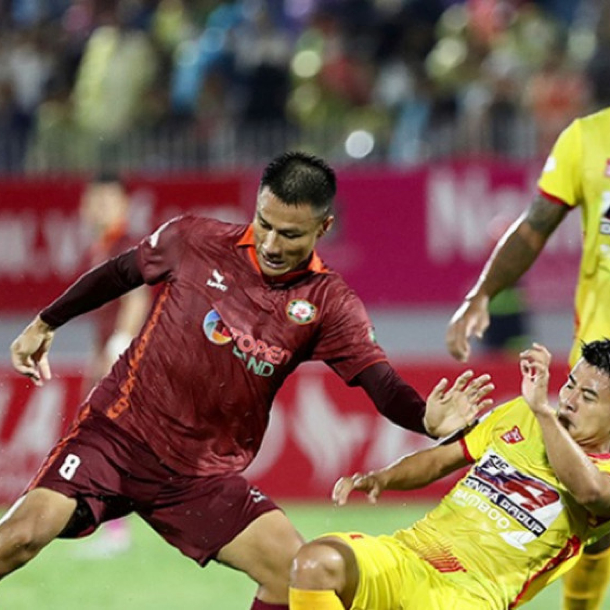  - Trực tiếp bóng đá Bình Định - Thanh Hóa: Chủ nhà đang "rất sợ" đội khách (V-League)
