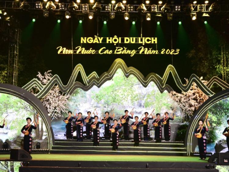 'Non nước Cao Bằng - Xứ sở thần tiên' tại Hà Nội