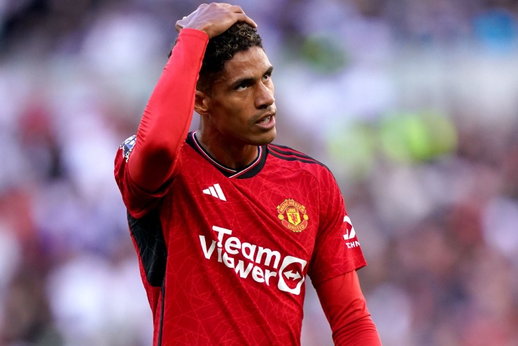 Varane có nguy cơ ra đi, MU cay đắng dễ mất "trắng" 42 triệu bảng - 1