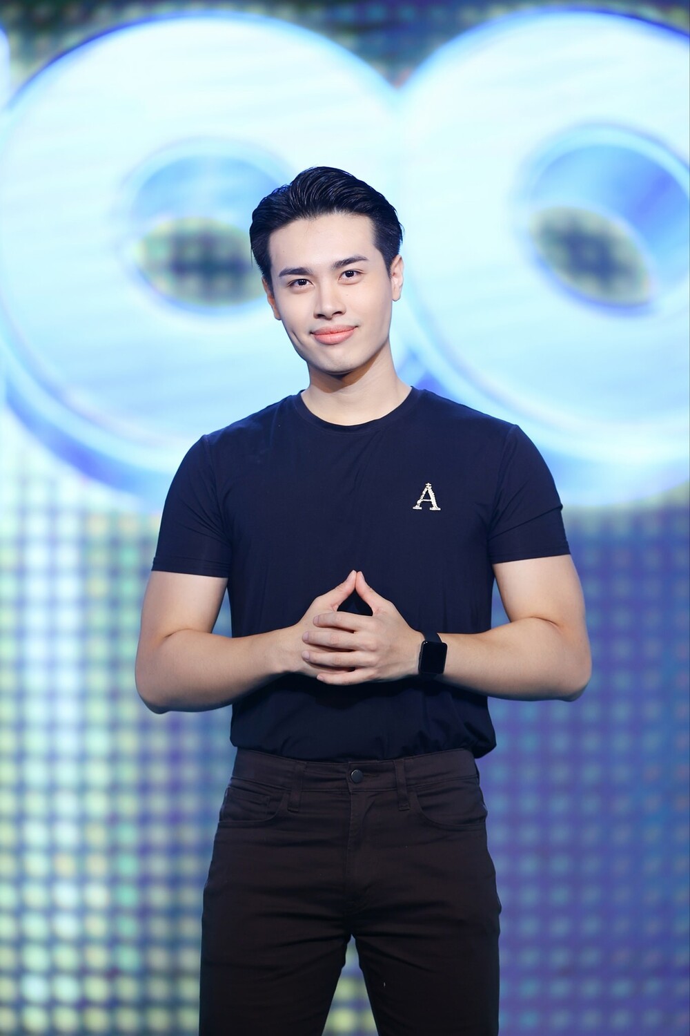 Diễn viên Anthony Huỳnh: Bỏ nghề bác sĩ, từ Mỹ về Việt Nam theo đuổi đam mê diễn xuất - 6
