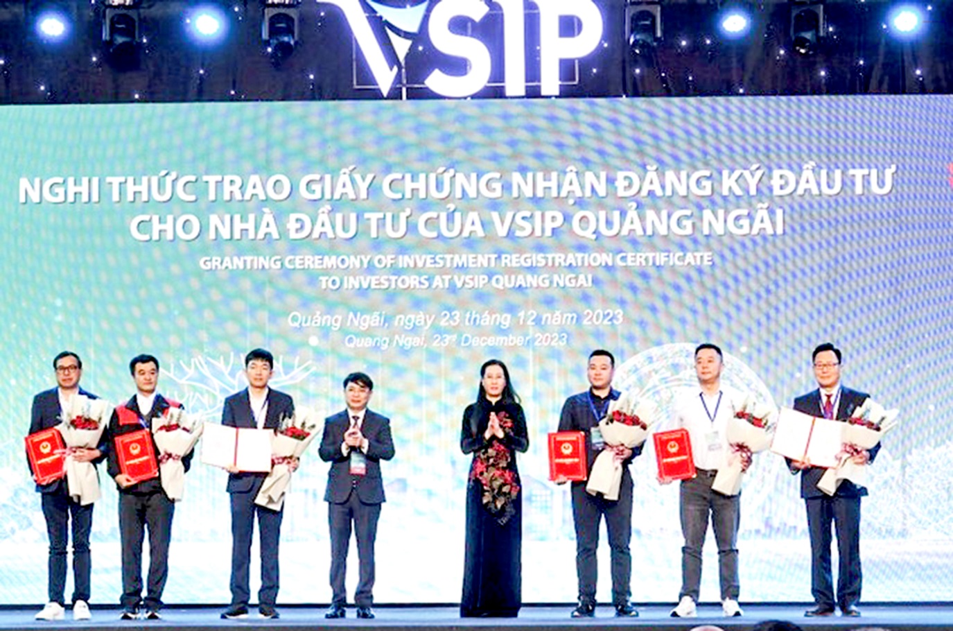 Chủ tịch nước Võ Văn Thưởng: VSIP Quảng Ngãi sẽ trở thành tâm điểm thu hút đầu tư - 2