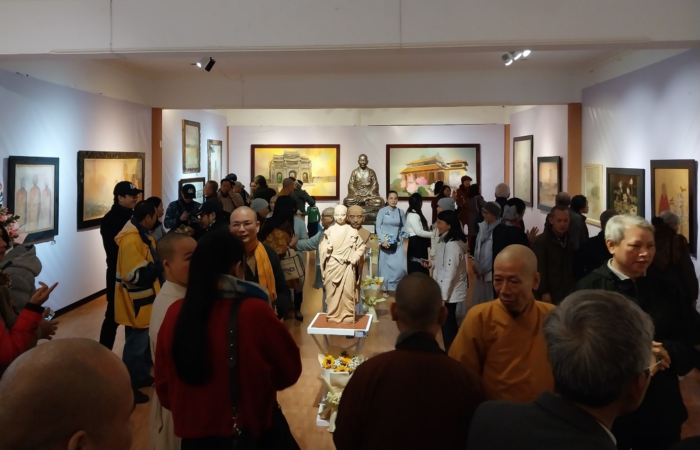 Đến Trung tâm Văn hóa Phật giáo Liễu Quán xem triển lãm ‘Hoàn gia lý’ - 10