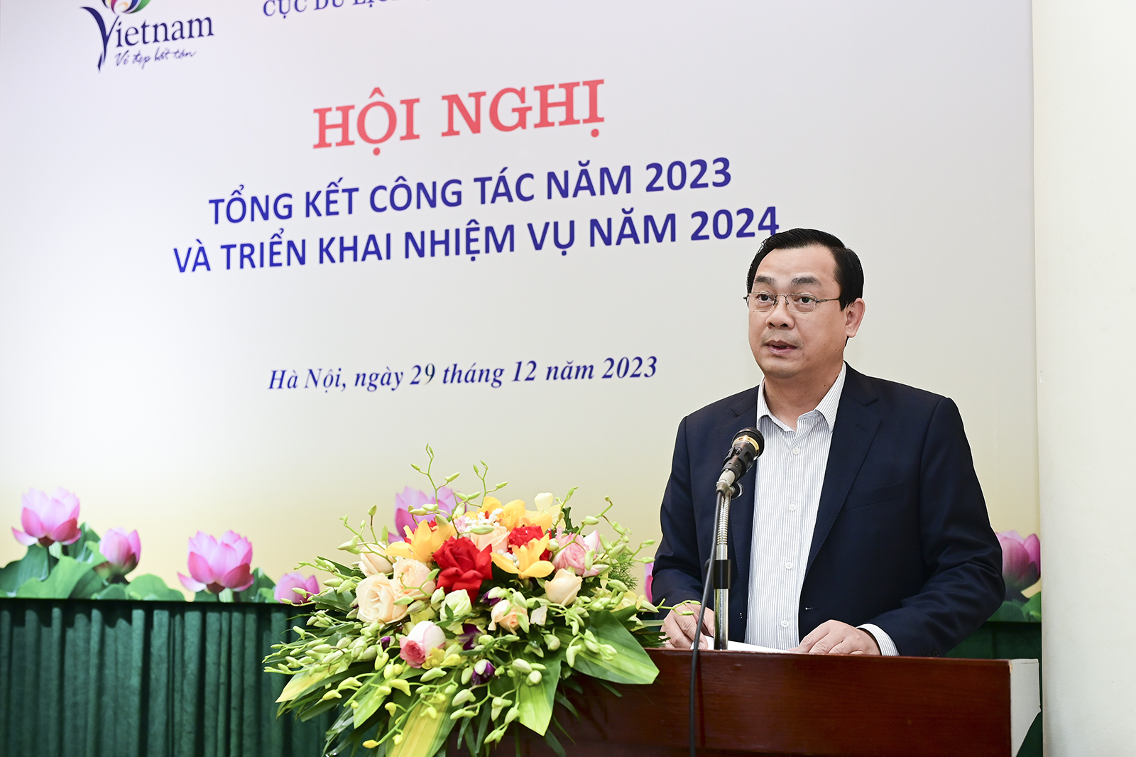 Năm 2024, du lịch vẫn phải đối mặt với nhiều khó khăn - 2