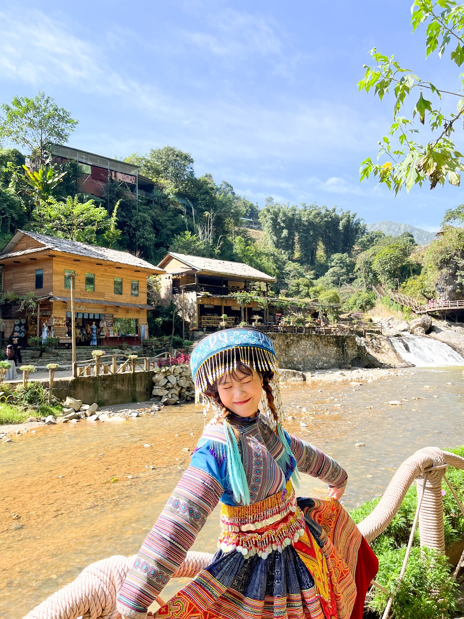 kham pha tay bac mot minh: nhung trai nghiem doc dao ve phong canh, dan toc va van hoa - 1