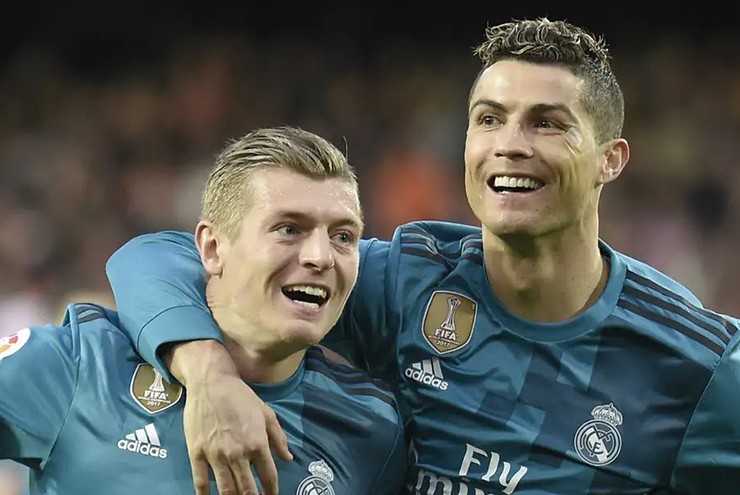 Tin mới nhất bóng đá sáng 3/10: Kroos nói Ronaldo sở hữu “cơn nghiện tích cực” - 1