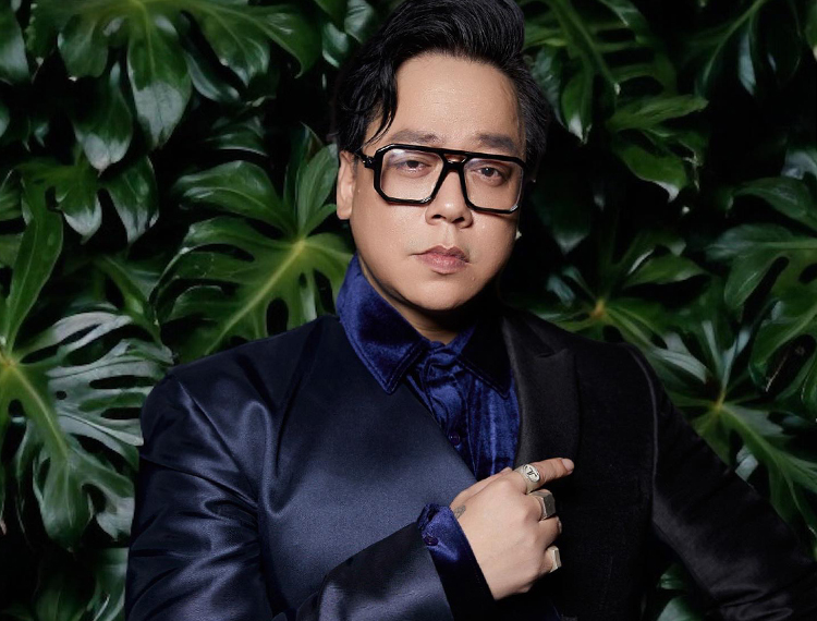 MC Tùng Leo không giấu được sự hào hứng trước thềm concert 