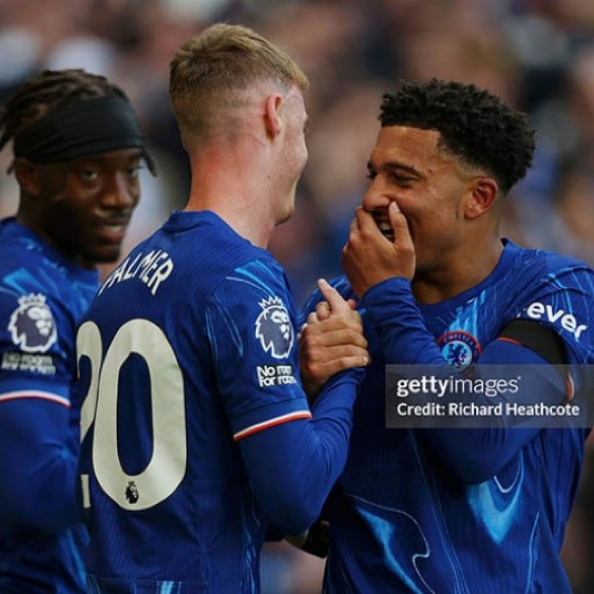  - Sancho tỏa sáng rực rỡ ở Chelsea, fan MU tiếc nuối: Có đòi lại được không?