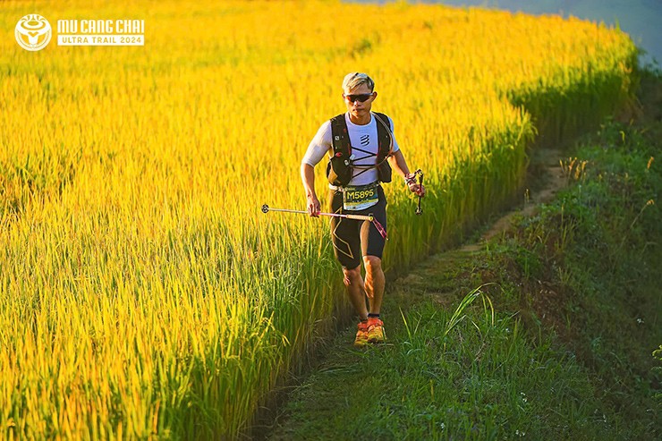 Gay cấn chạy đua 50 km giải chạy siêu địa hình Mù Cang Chải 2024 - 3