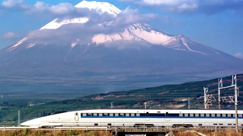 Tàu cao tốc Shinkansen: biểu tượng thay đổi thế giới du lịch đường sắt mãi mãi - 3