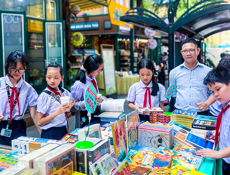 Lễ hội ở Đường sách Thủ Đức có nhiều chương trình giảm giá đặc biệt