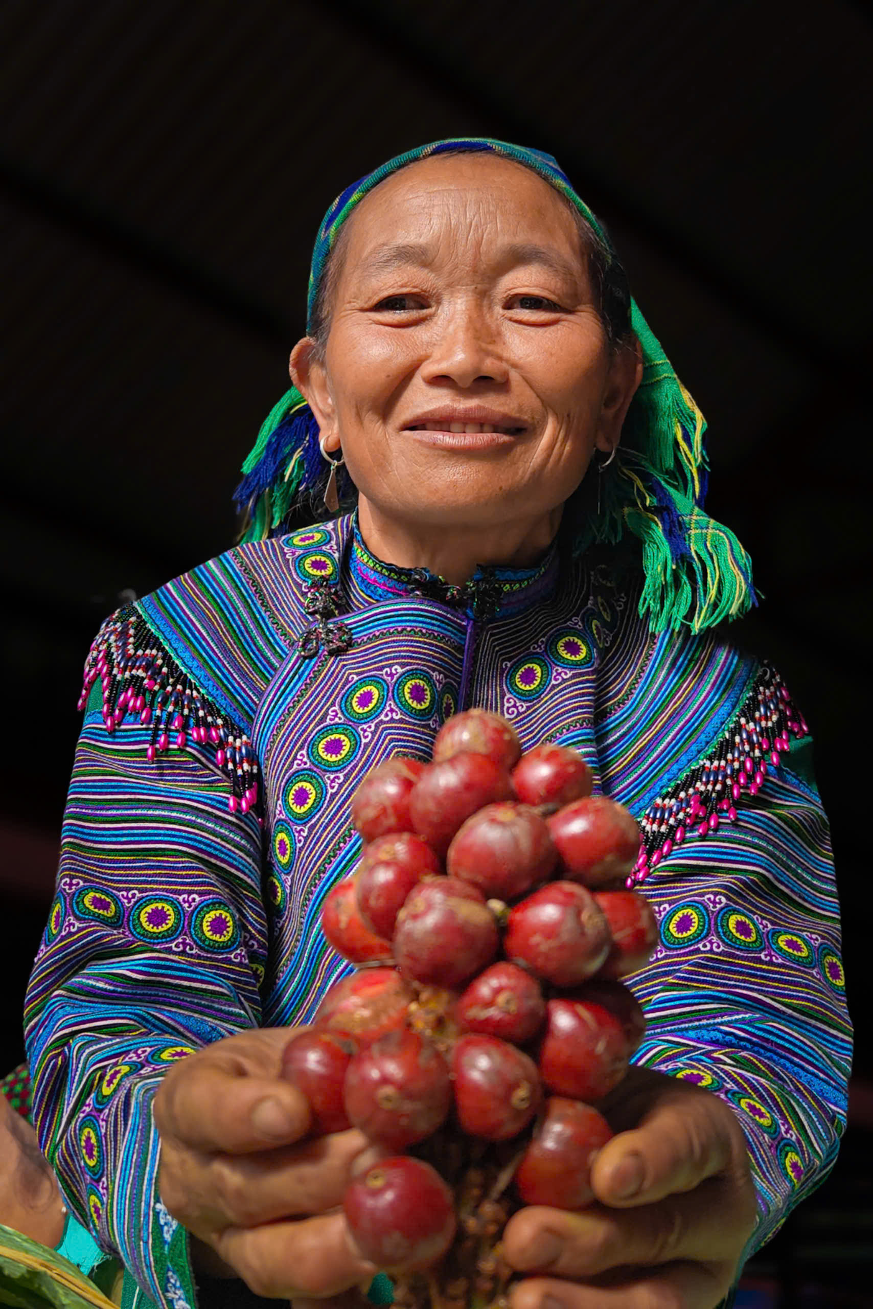 ‘say tinh’ nu cuoi cho phien sin cheng - 6