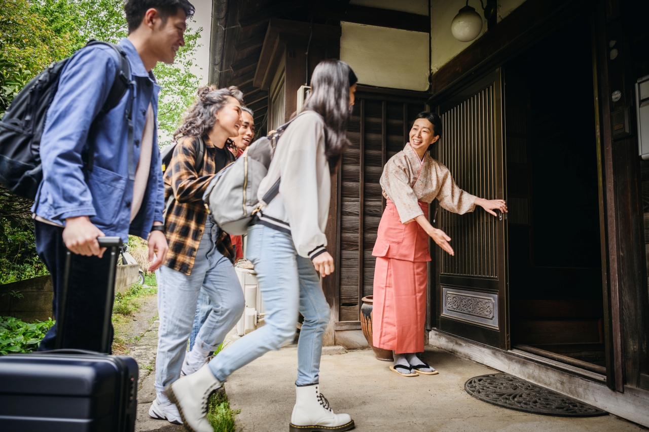 Nghiên cứu 'Nghỉ dưỡng đa thế hệ', hé mở xu hướng du lịch mới tại Việt Nam - 1