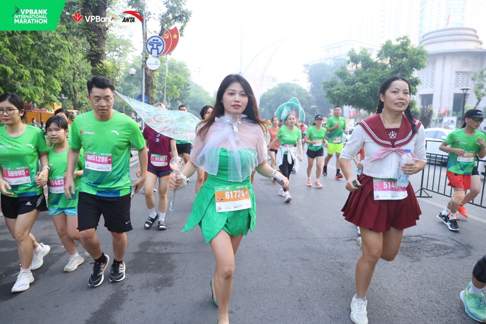 Sắc màu cosplay trên đường chạy VPIM 2024 - 2
