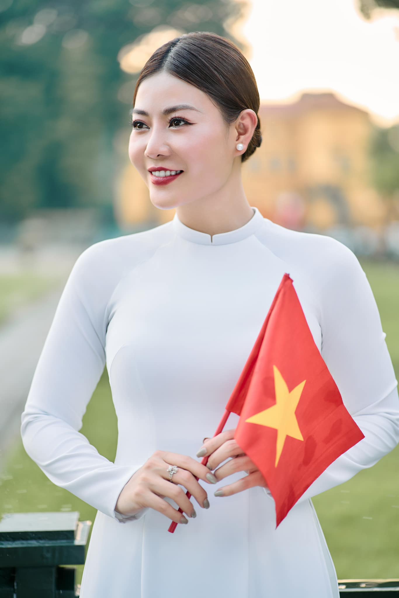 Diễn viên Thanh Hương: 'Tôi không nghĩ phụ nữ mạnh mẽ là thiệt thòi' - 1