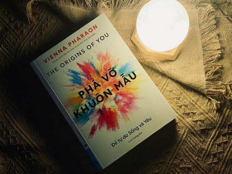 Phá vỡ khuôn mẫu - Cách vượt qua tổn thương để tự do sống và yêu