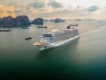 Chuyển động - Khám phá siêu tàu du lịch biển Viking Orion vừa đến Quảng Ninh