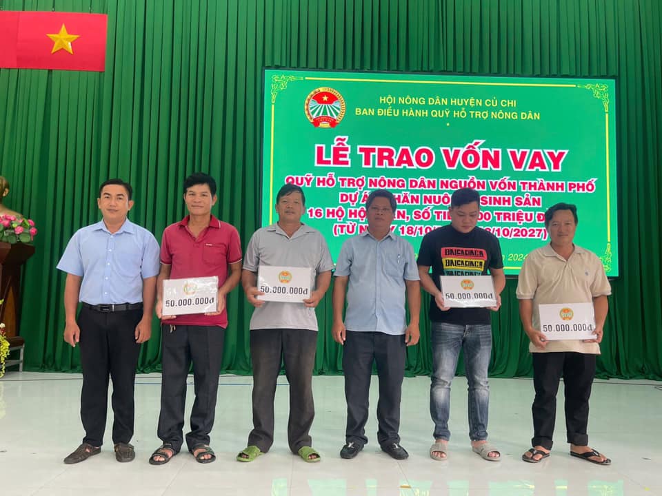 Nông dân TP.HCM được hỗ trợ vốn, thúc đẩy phát triển nông nghiệp bền vững - 1