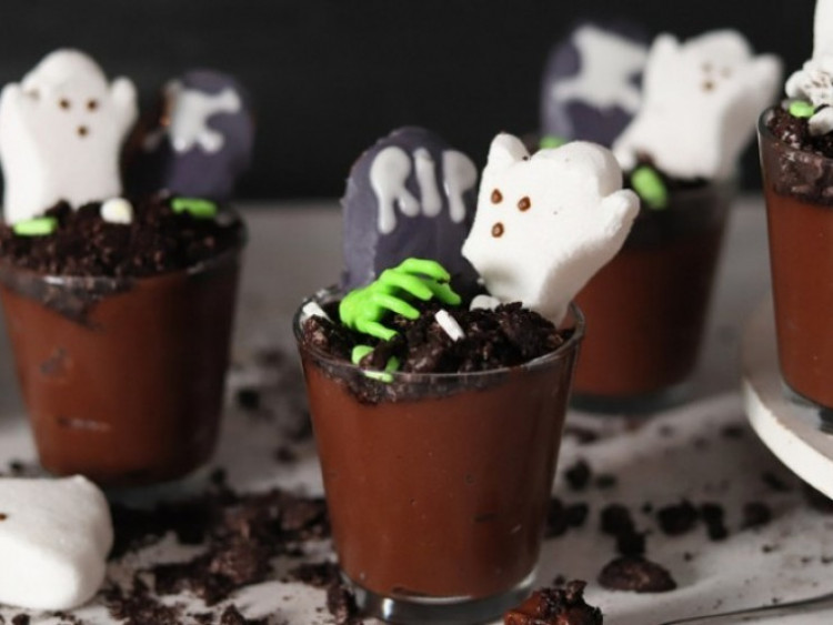 Cách làm pudding socola "ma quái" cho ngày Halloween