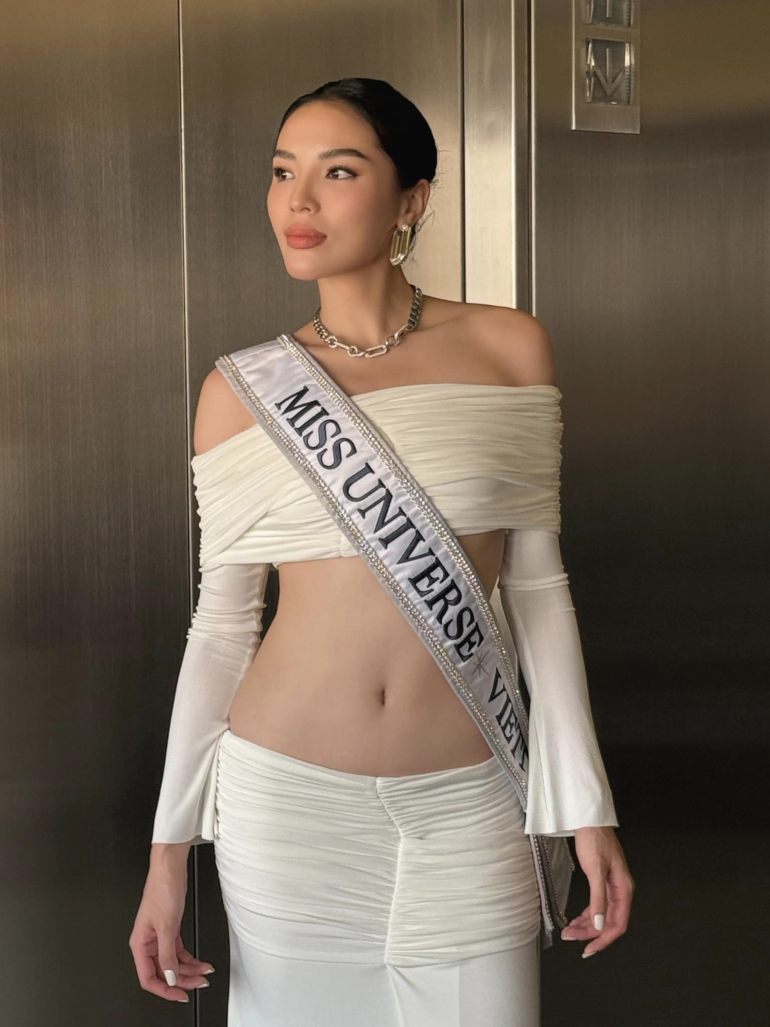 Kỳ Duyên chuẩn bị 60 bộ trang phục thi Miss Universe 2024 tại Mexico - 5