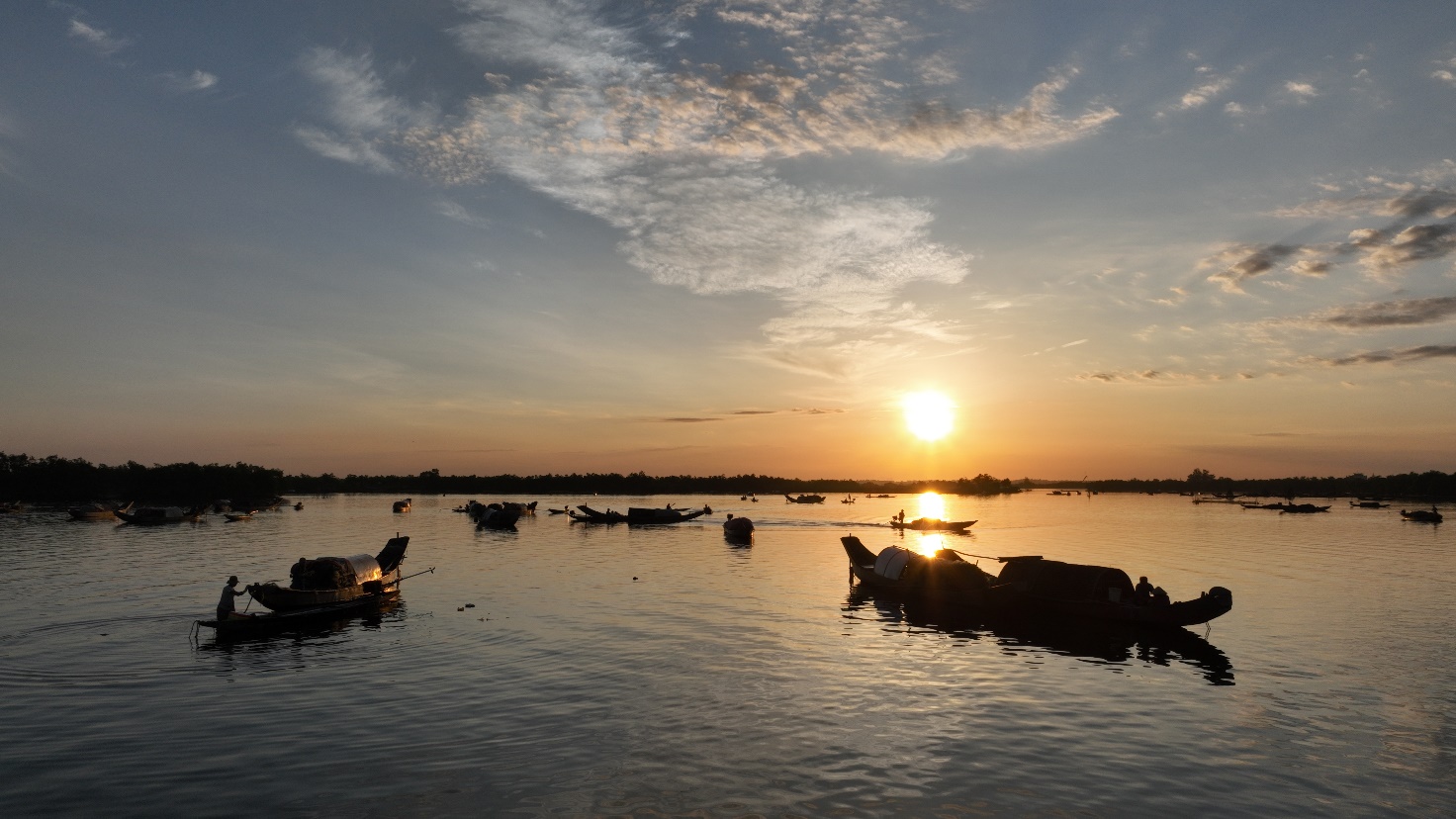 Về miền sông nước, chạm vào vẻ đẹp hoang sơ của phá Tam Giang - 19