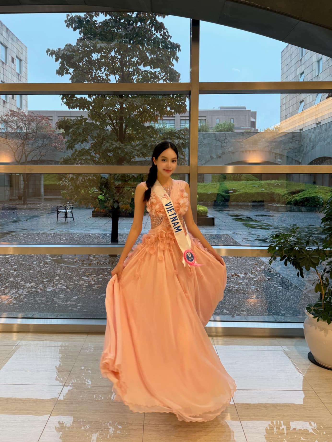 Ấn tượng loạt váy áo đầu tiên Hoa hậu Thanh Thuỷ đem đến Miss International 2024 - 10