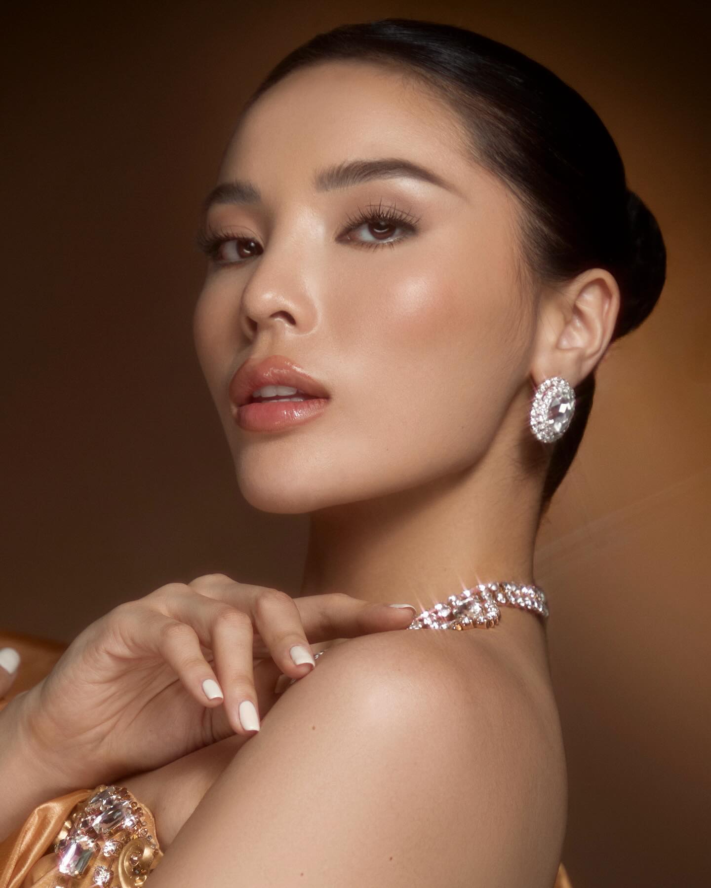 Kỳ Duyên áp đảo các đối thủ với 3 tấm hình trên trang chủ Miss Universe - 1