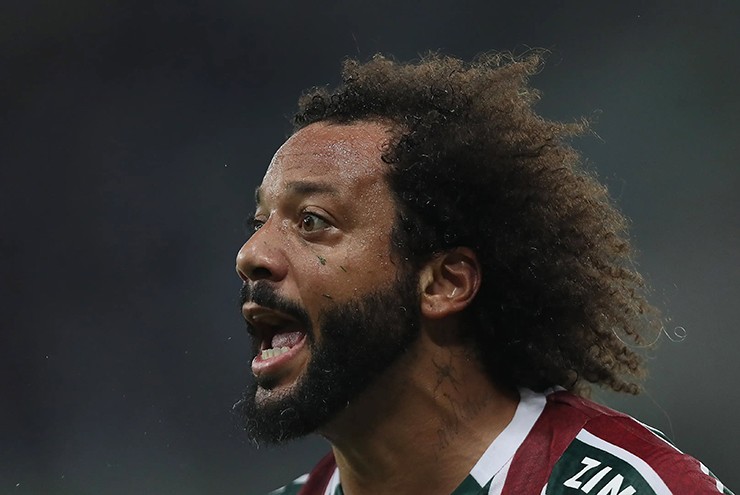 Tin mới nhất bóng đá trưa 5/11: Marcelo bị cả đội Fluminense khinh - 1