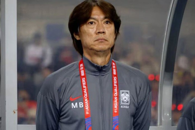 Tin mới nhất bóng đá tối 6/11: Vợ Valverde chỉ trích HLV Ancelotti sau trận thua Milan - 1