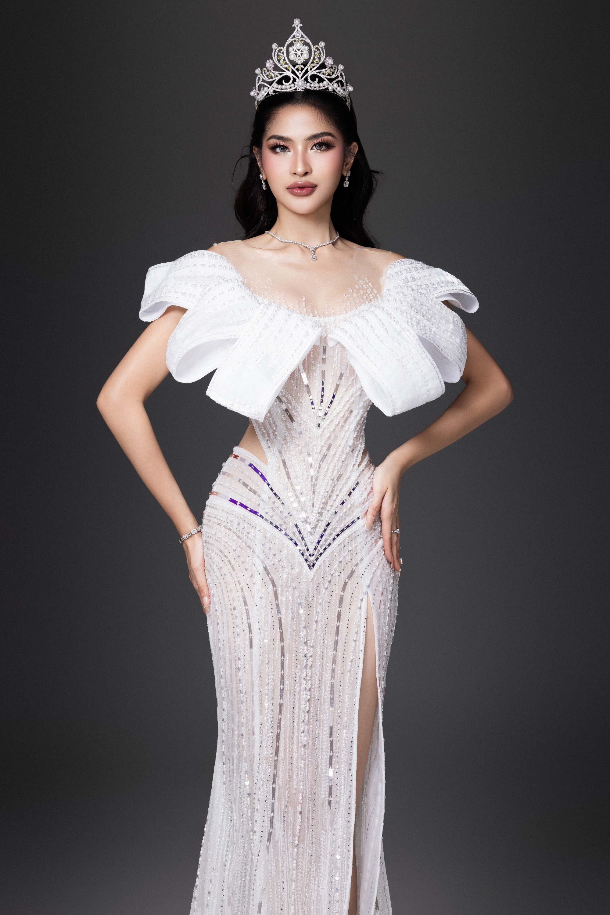 Rực lửa bộ ảnh top 4 Miss Earth 2023 trước thời khắc chuyển giao vương miện - 3